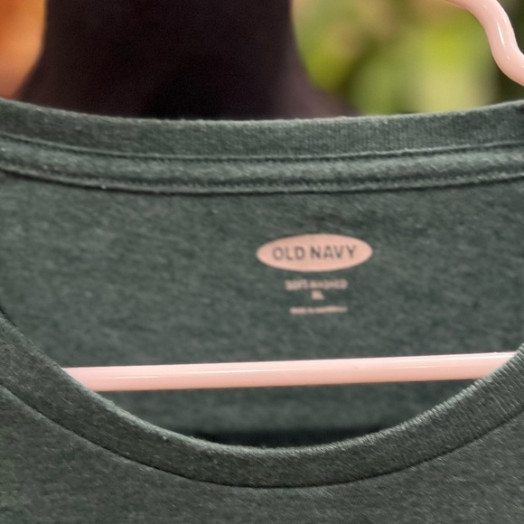 The Land of Giants t-shirt size XL in GUC - Picture 3 of 4